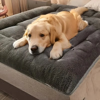 Extra Large Plush Dog Bed  Super Soft, Thickened Polyester Mat for Large Dogs